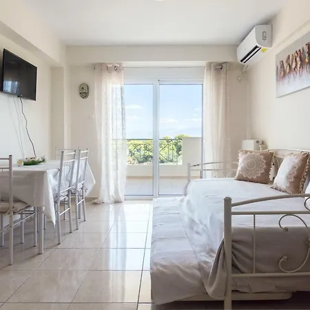 Apartament Lovely 4th Floor Xylokastro